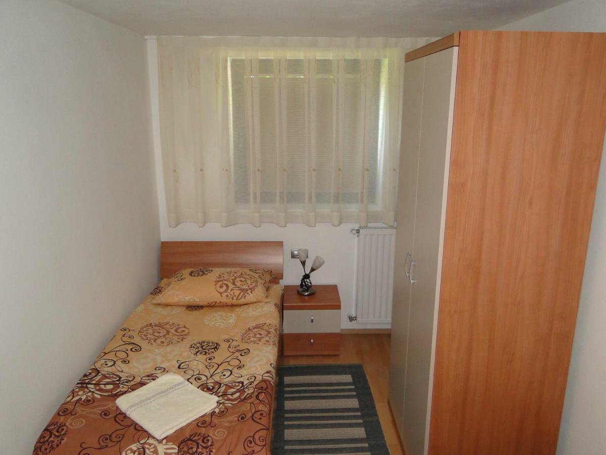 Apartma Jezero Most na Soči Exterior foto